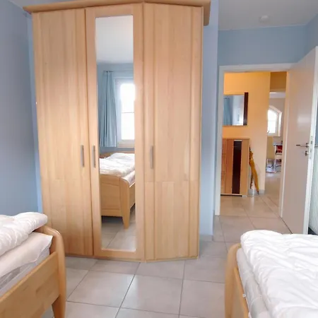 Strandstrasse 54a B 3 Apartment *