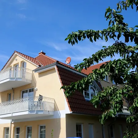 Strandstrasse 54a B 3 Apartment